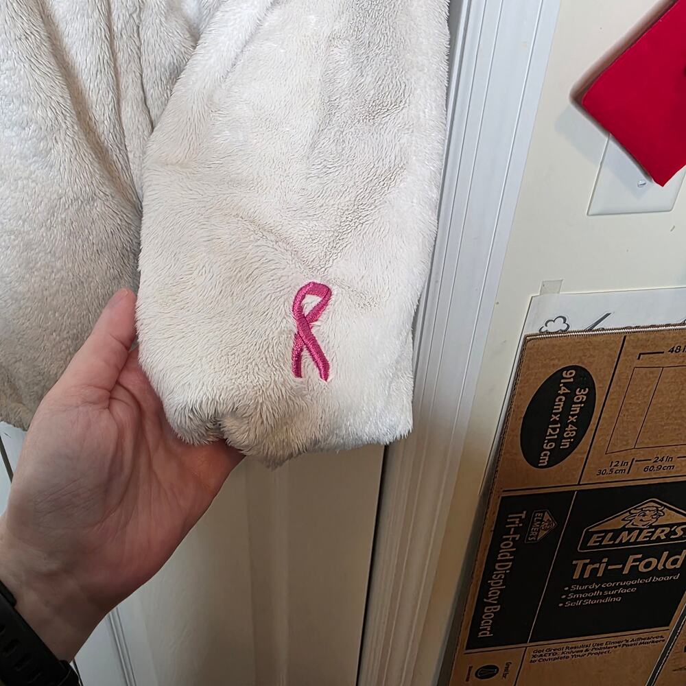 North Face Pink Ribbon Fleece Jacket Size XL. - Picture 4 of 10